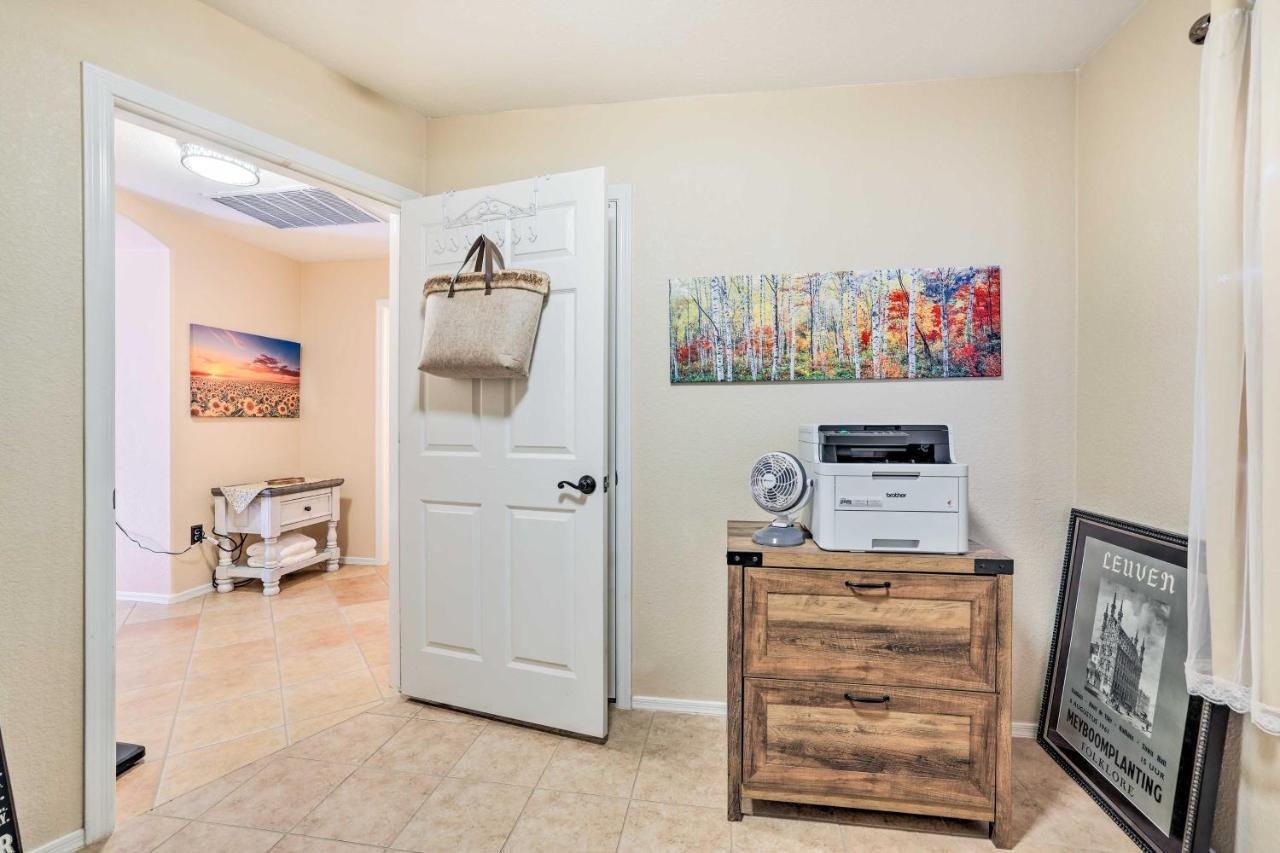 Goodyear Vacation Rental With Pool, Close To Hikes! Liberty Extérieur photo